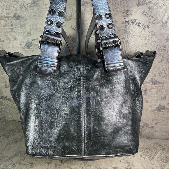 Francesco Biasia Distressed Metallic Leather Shoulder Bag - Picture 4 of 16
